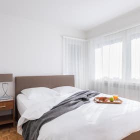 Apartamento para alugar por CHF 3.800 por mês em Zürich, Zelgstrasse