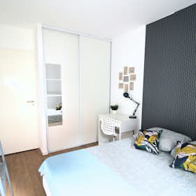 Private room for rent for €700 per month in Clichy, Rue Mozart