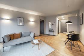 Appartement te huur voor € 1.990 per maand in Darmstadt, Am Kavalleriesand
