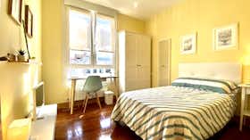私人房间 正在以 €680 的月租出租，其位于 Bilbao, Calle Luis Briñas