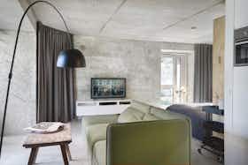 Studio for rent for €1,760 per month in Hamburg, Friedensallee