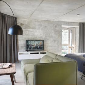 单间公寓 正在以 €1,760 的月租出租，其位于 Hamburg, Friedensallee