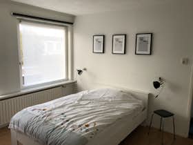 Приватна кімната за оренду для 695 EUR на місяць у Driebergen-Rijsenburg, Damhertlaan