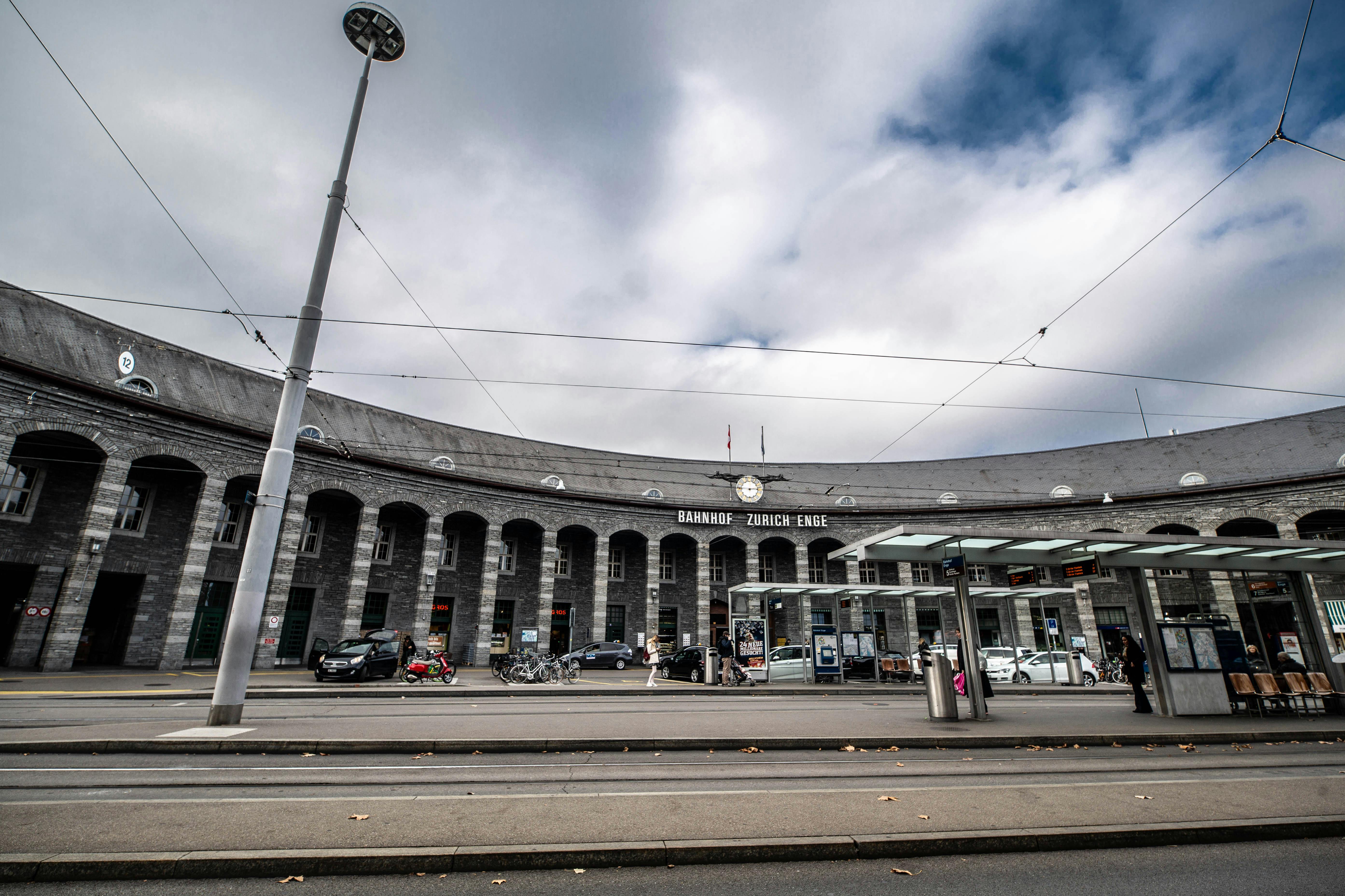 Apartment for rent for CHF 5,990 per month in Zürich, General-Wille-Strasse