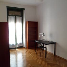Stanza privata for rent for 350 € per month in Turin, Corso Trapani
