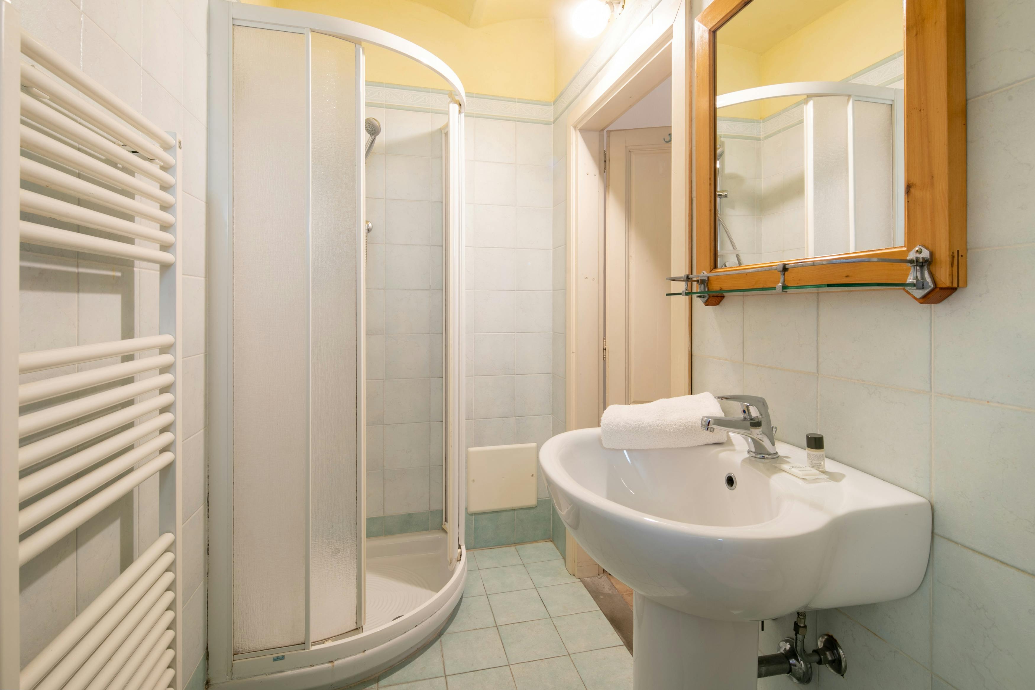 2-Bedroom Apartment in Via Fra' Giovanni Angelico, Florence (1046116) room image 30