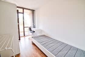 私人房间 正在以 €609 的月租出租，其位于 Düsseldorf, Kölner Landstraße