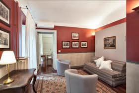 公寓 正在以 €1,500 的月租出租，其位于 Turin, Corso Vittorio Emanuele II