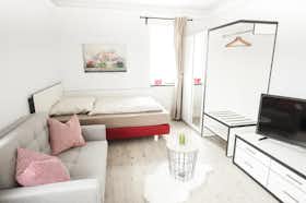 Apartment for rent for €1,299 per month in Dortmund, Hans-Litten-Straße
