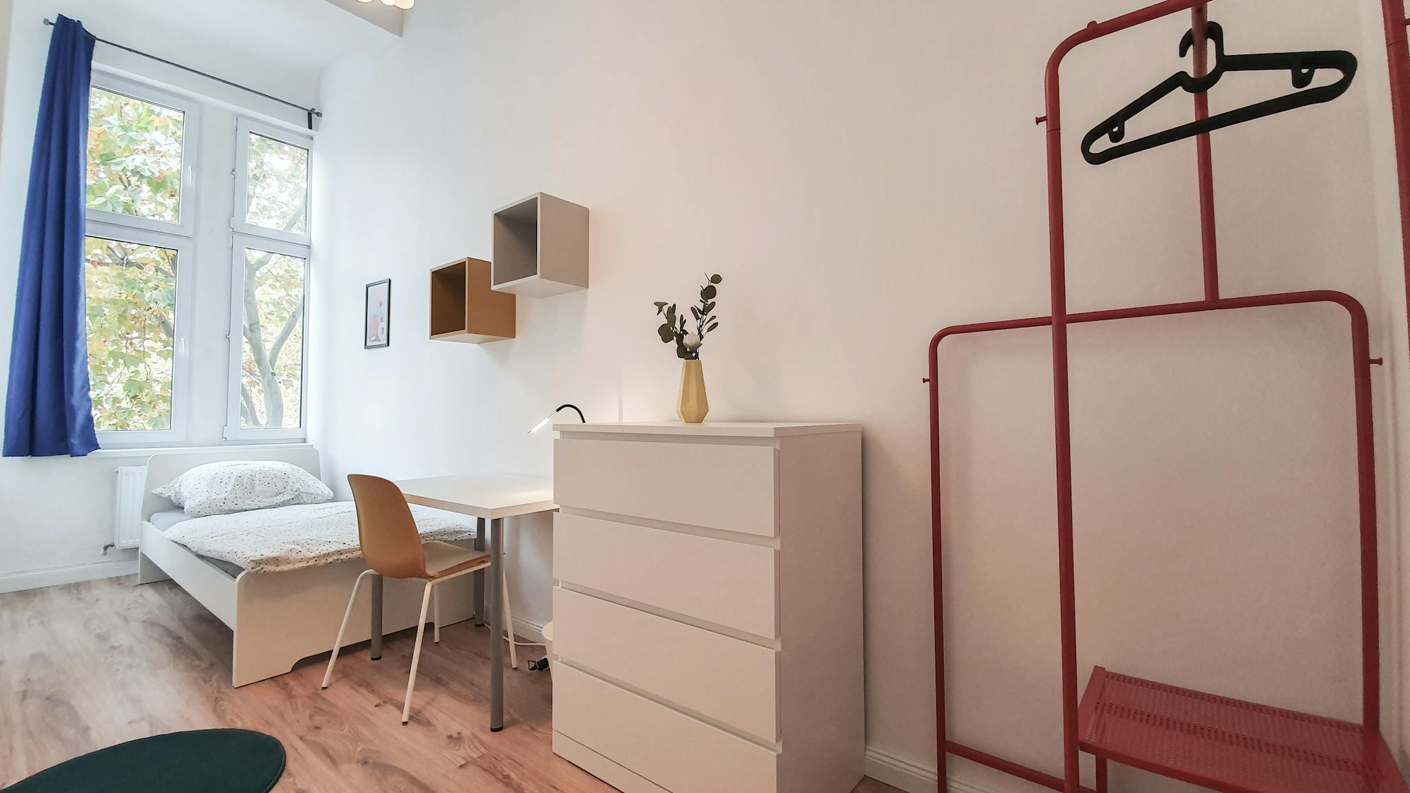 Martin-Luther-Straße, Berlin preview