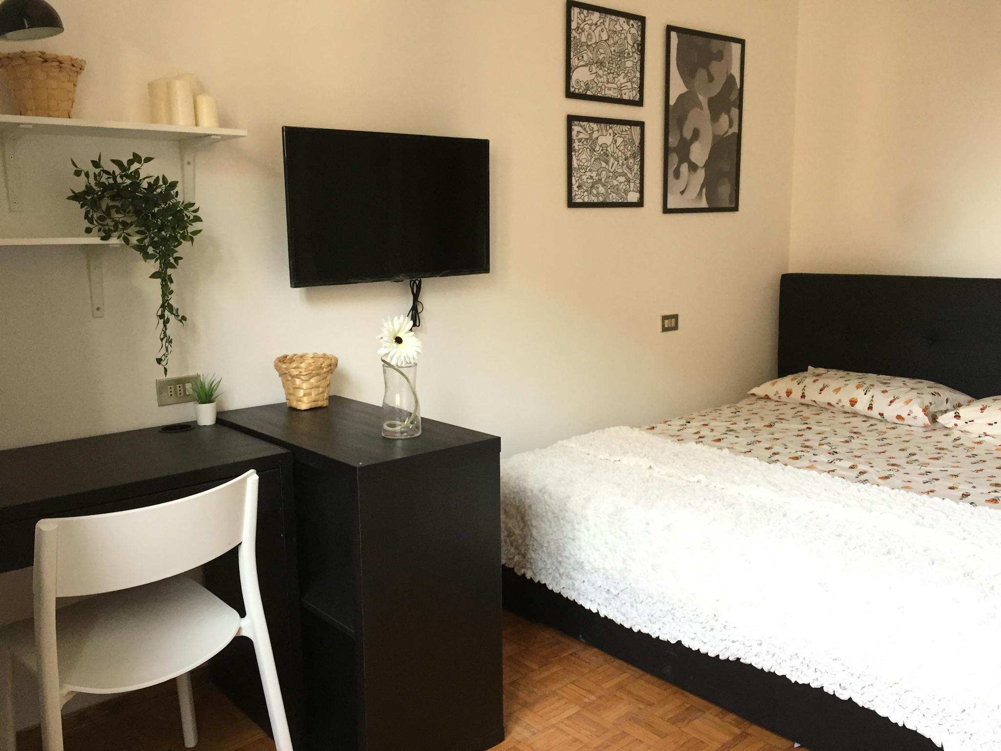 Via Carlo Valvassori Peroni, Milan preview