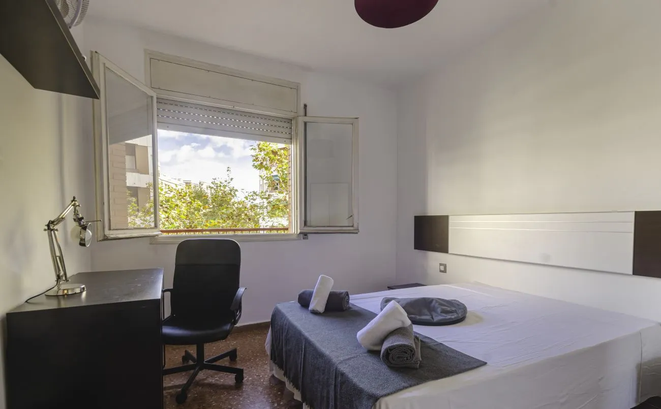 Private room in Avinguda del Paral.lel, Barcelona (1047049) ROOM 2