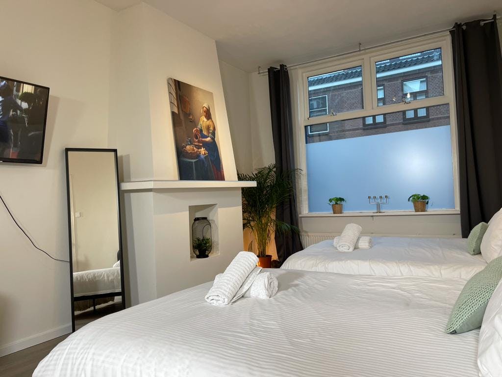 Studio para alugar por € 1.400 por mês em Delft, Prins Mauritsstraat