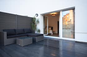 Studio for rent for €1,390 per month in Berlin, Reinickendorfer Straße