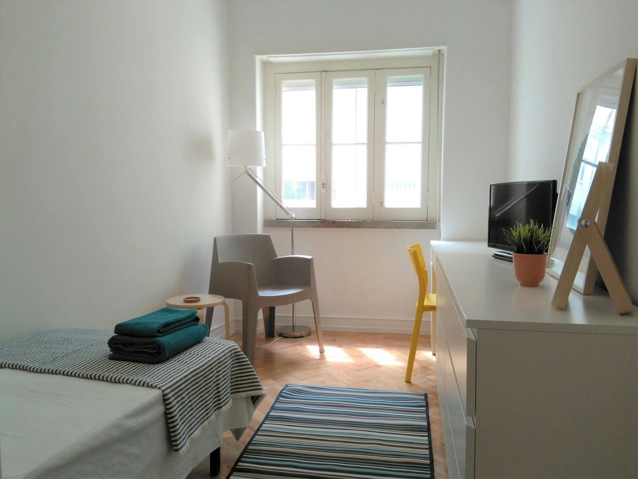 Rua de Arroios, Lisbon preview