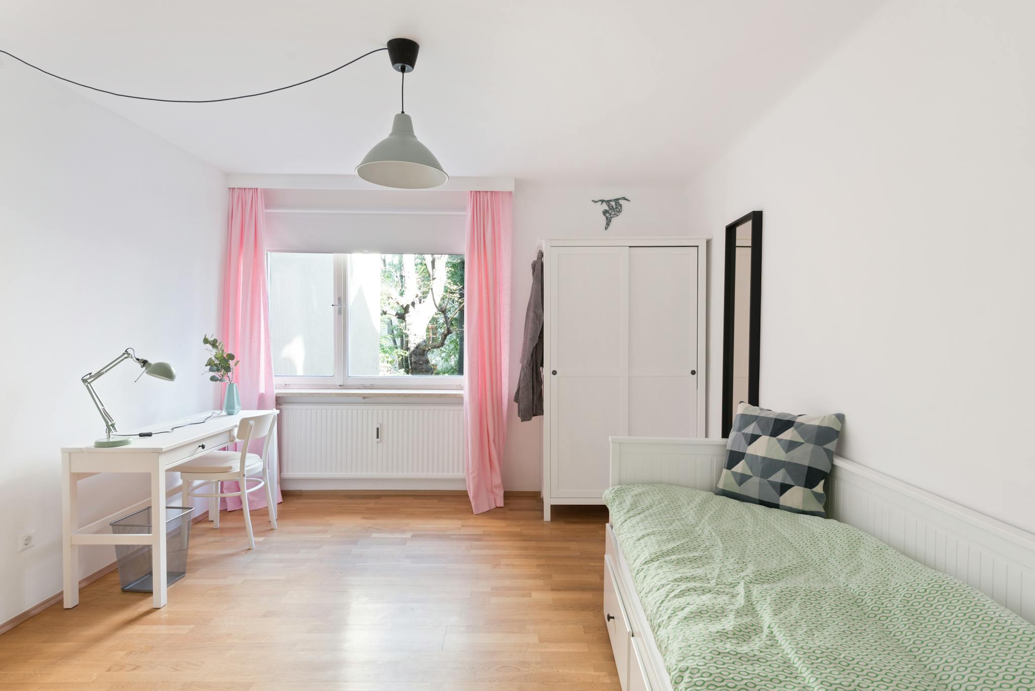 Lambrechtgasse, Vienna preview