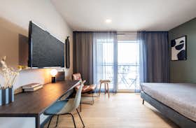单间公寓 正在以 €1,490 的月租出租，其位于 Böblingen, Konrad-Zuse-Straße