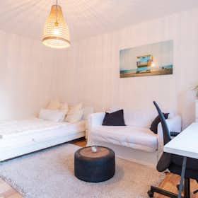 Studio for rent for 1.350 € per month in Wuppertal, Höchsten