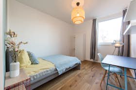 Privé kamer te huur voor € 700 per maand in Berlin, Nazarethkirchstraße