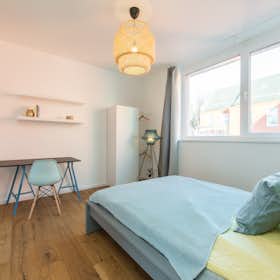 Privé kamer for rent for € 700 per month in Berlin, Nazarethkirchstraße