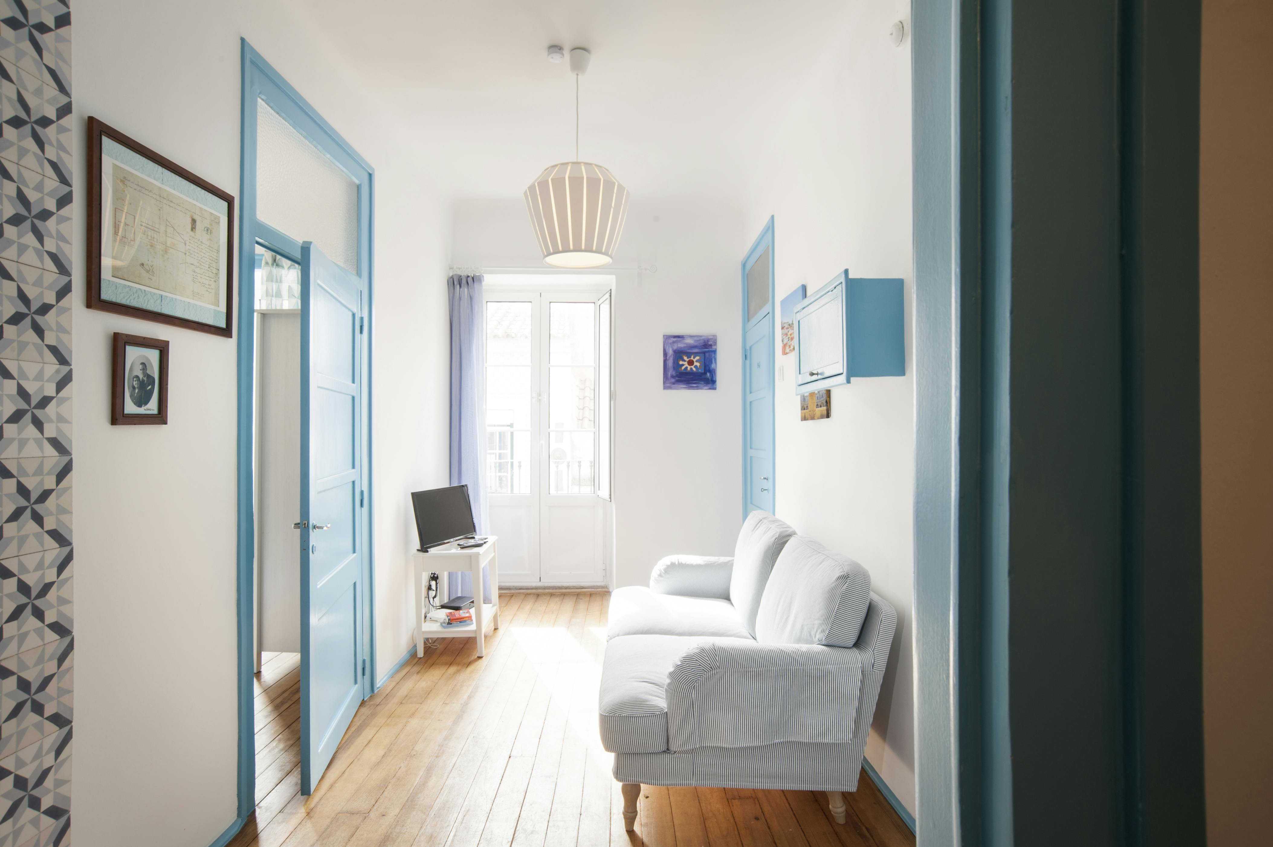 Rua do Terreirinho, Lisbon preview