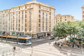 Cameră privată de închiriat pentru 420 EUR pe lună în Marseille, Avenue du Maréchal Foch