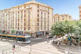 Приватна кімната за оренду для 420 EUR на місяць у Marseille, Avenue du Maréchal Foch