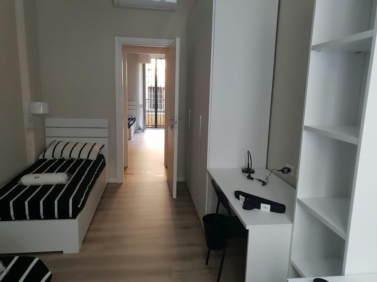 Shared room in Via Disciplini, Milan (1050269) room image 1