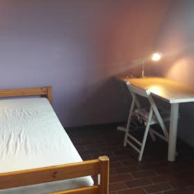 Private room for rent for €600 per month in Sint-Genesius-Rode, Avenue des Mouettes
