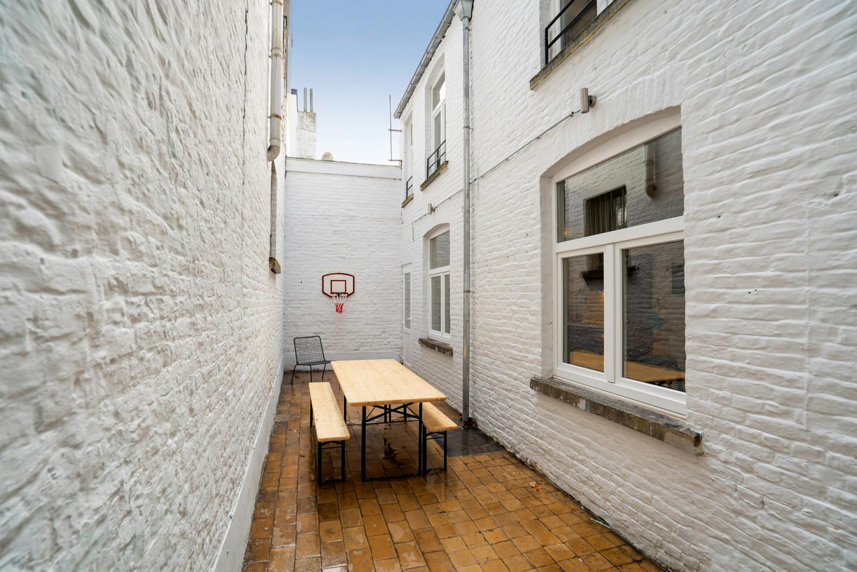 Apartment Charleroi, 220m² — photo 4