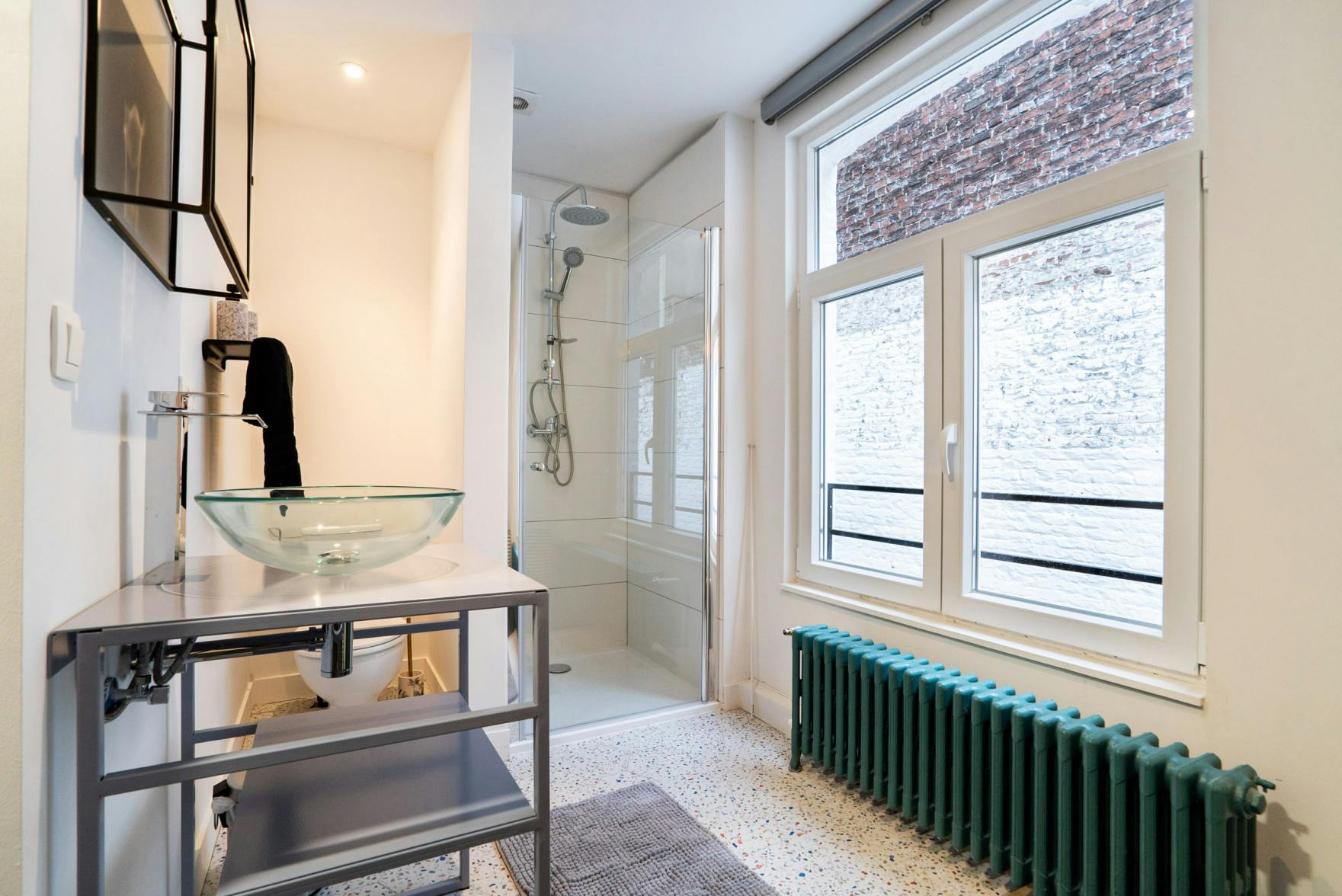 Apartment Charleroi, 220m² — photo 2