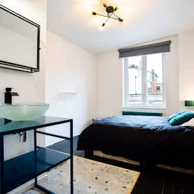 Casa en alquiler por 650 € al mes en Charleroi, Rue Willy Ernst