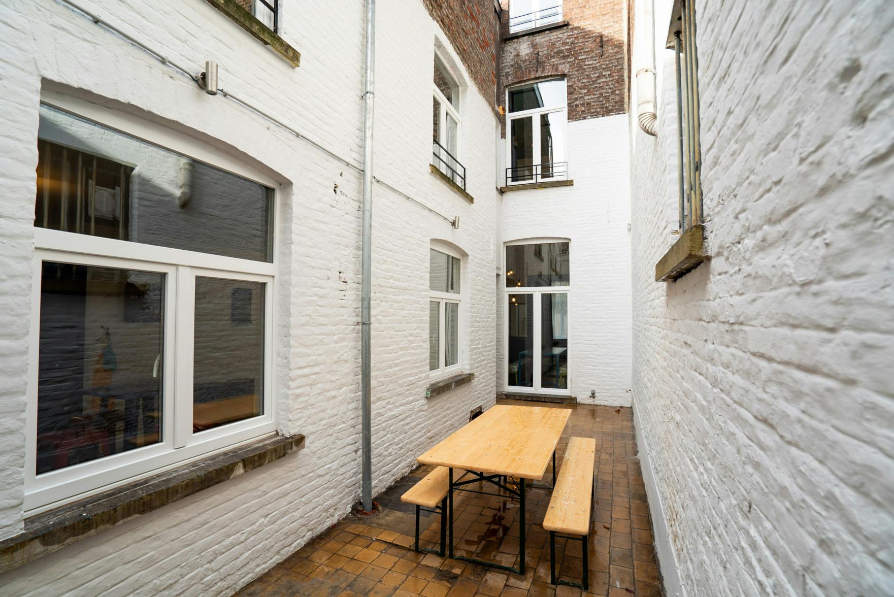 Apartment Charleroi, 220m² — photo 4