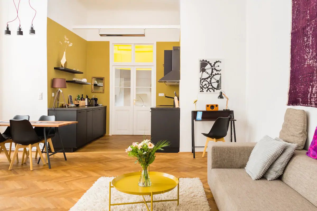 Apartment for rent for €4,000 per month in Vienna, Werdertorgasse