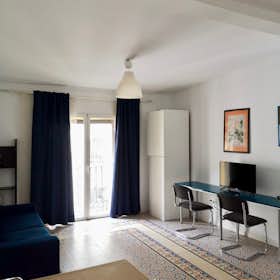 Apartamento for rent for € 1.350 per month in Madrid, Carrera de San Jerónimo