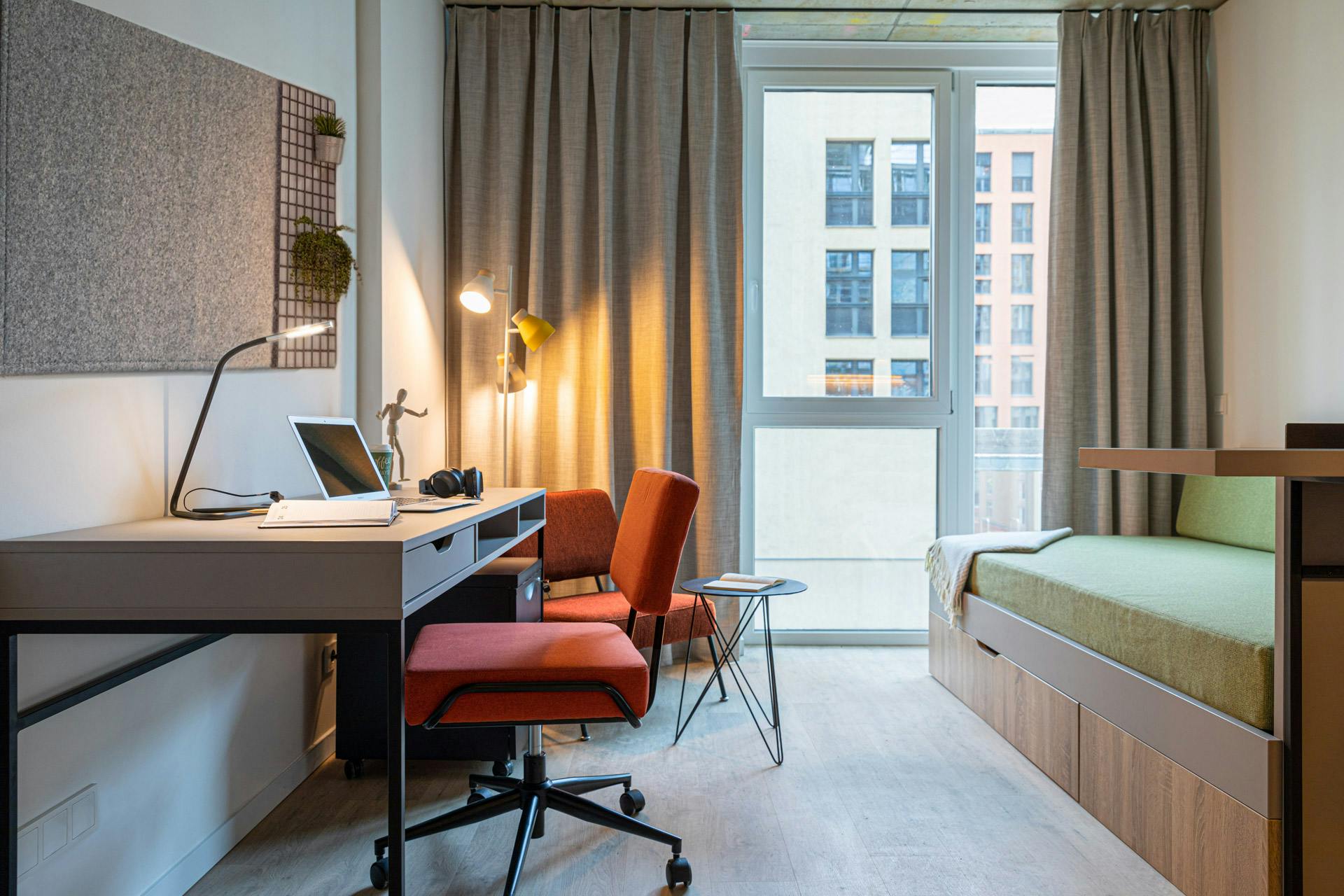 preview gallery tile