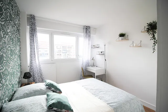 Private room in Rue d'Alsace, Levallois-Perret (1052421) room image 1