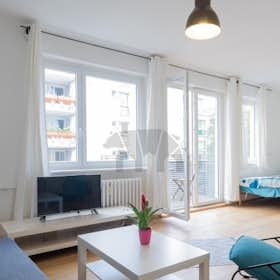 Studio for rent for €1,540 per month in Berlin, Jagowstraße