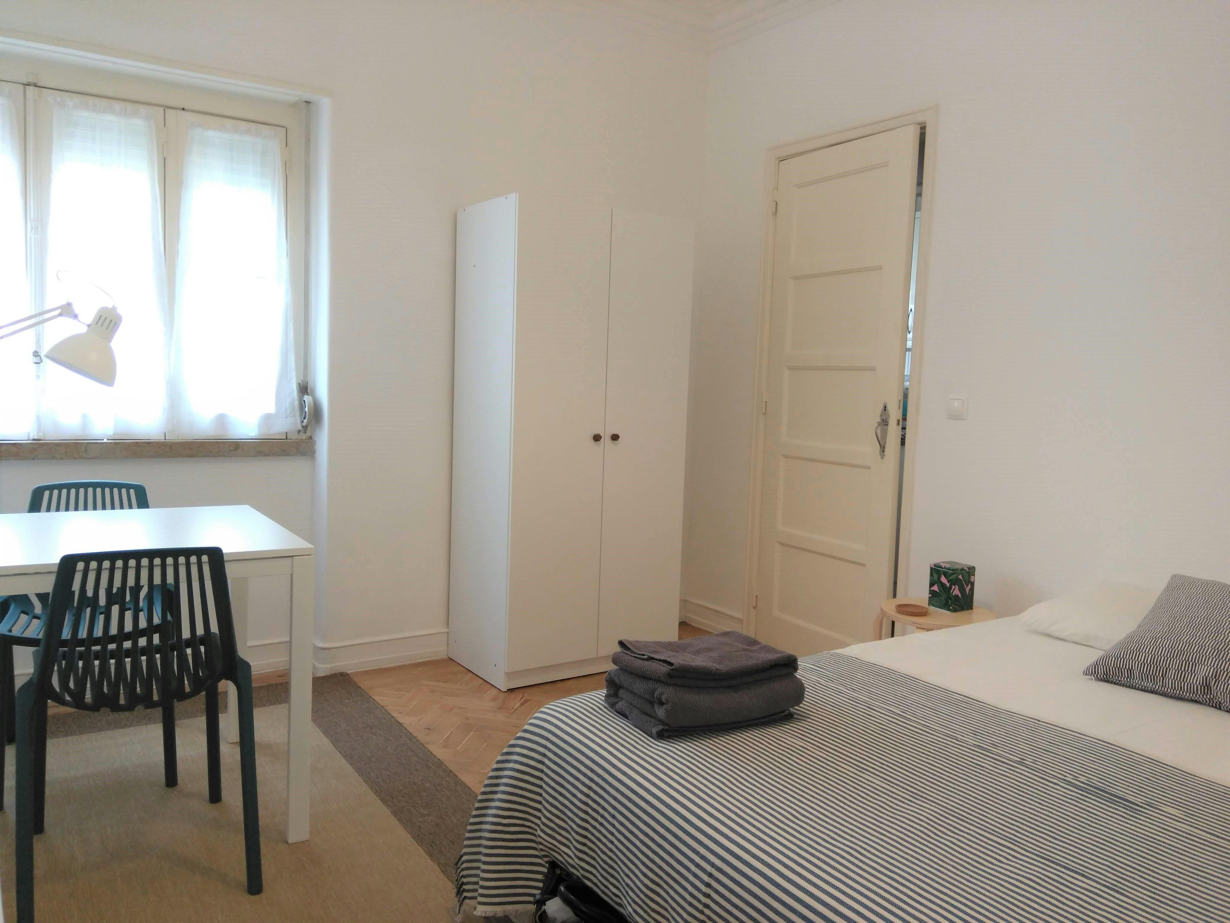 Rua de Arroios, Lisbon preview