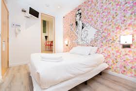 单间公寓 正在以 €1,150 的月租出租，其位于 Barcelona, Carrer Ample