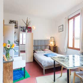 Estudio  en alquiler por 1200 € al mes en Aix-en-Provence, Rue Finsonius