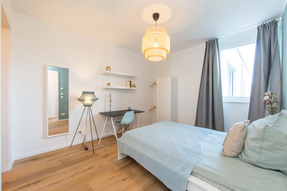 Nazarethkirchstraße, Berlin preview