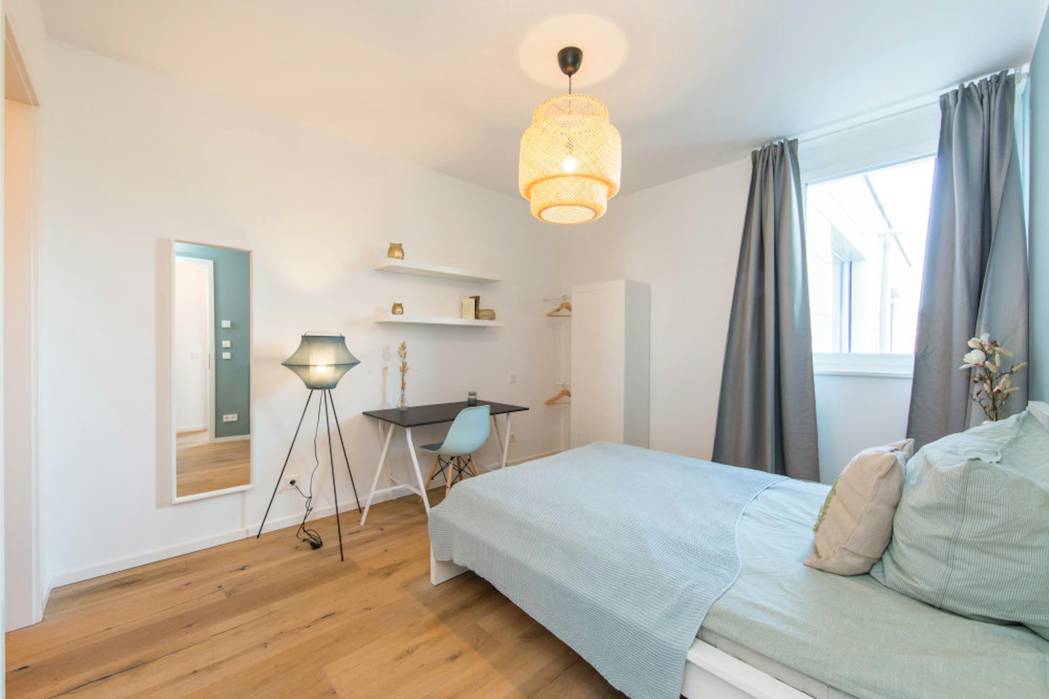 Nazarethkirchstraße, Berlin preview