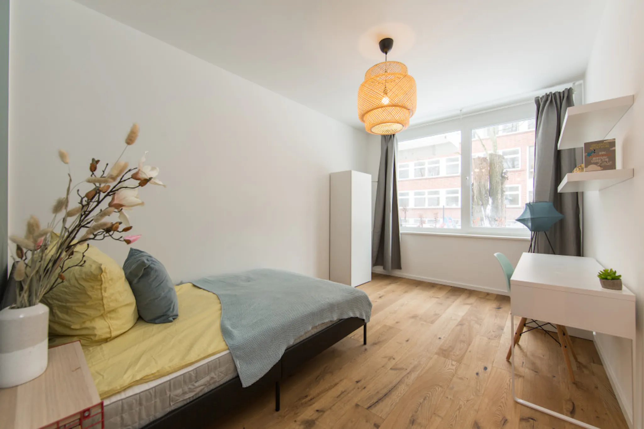 Nazarethkirchstraße, Berlin preview
