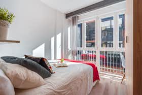Private room for rent for €650 per month in Madrid, Calle de Nuestra Señora de los Dolores