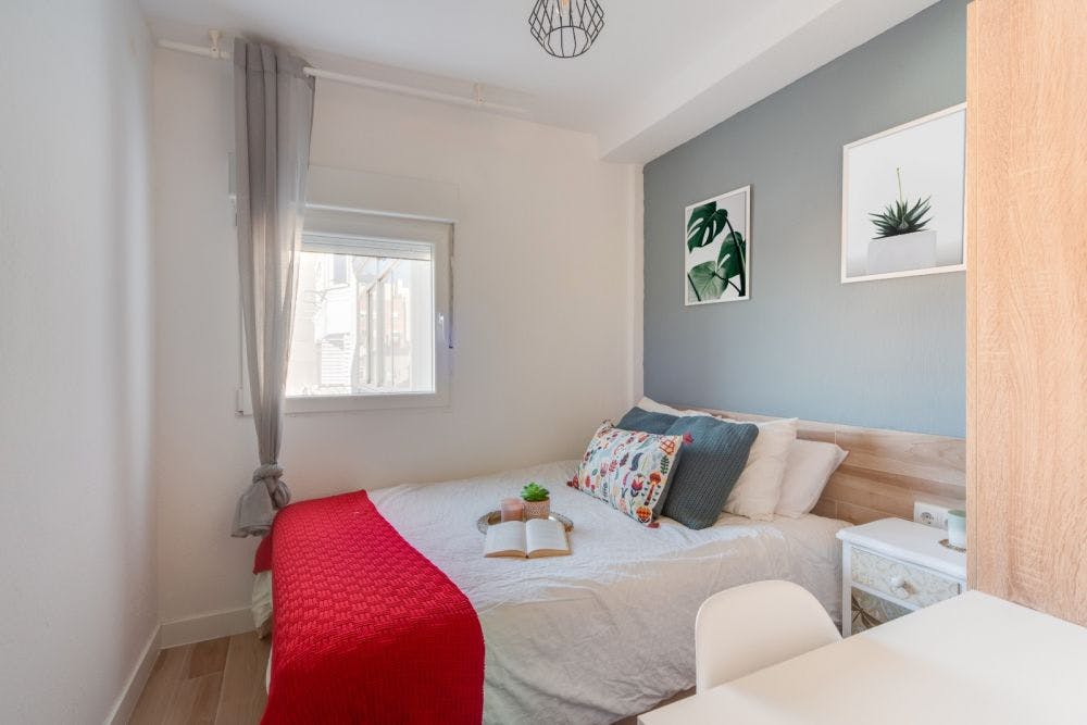 私人房间 正在以 €640 的月租出租，其位于 Madrid, Calle de Nuestra Señora de los Dolores