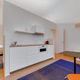 Apartamento para alugar por € 1.100 por mês em Ixelles, Rue de Tenbosch