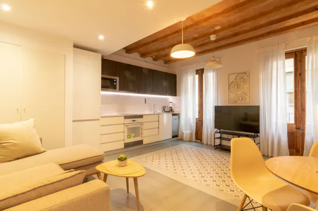 3-Bedroom Apartment in Passatge de la Virreina, Barcelona (1056021) room image 1