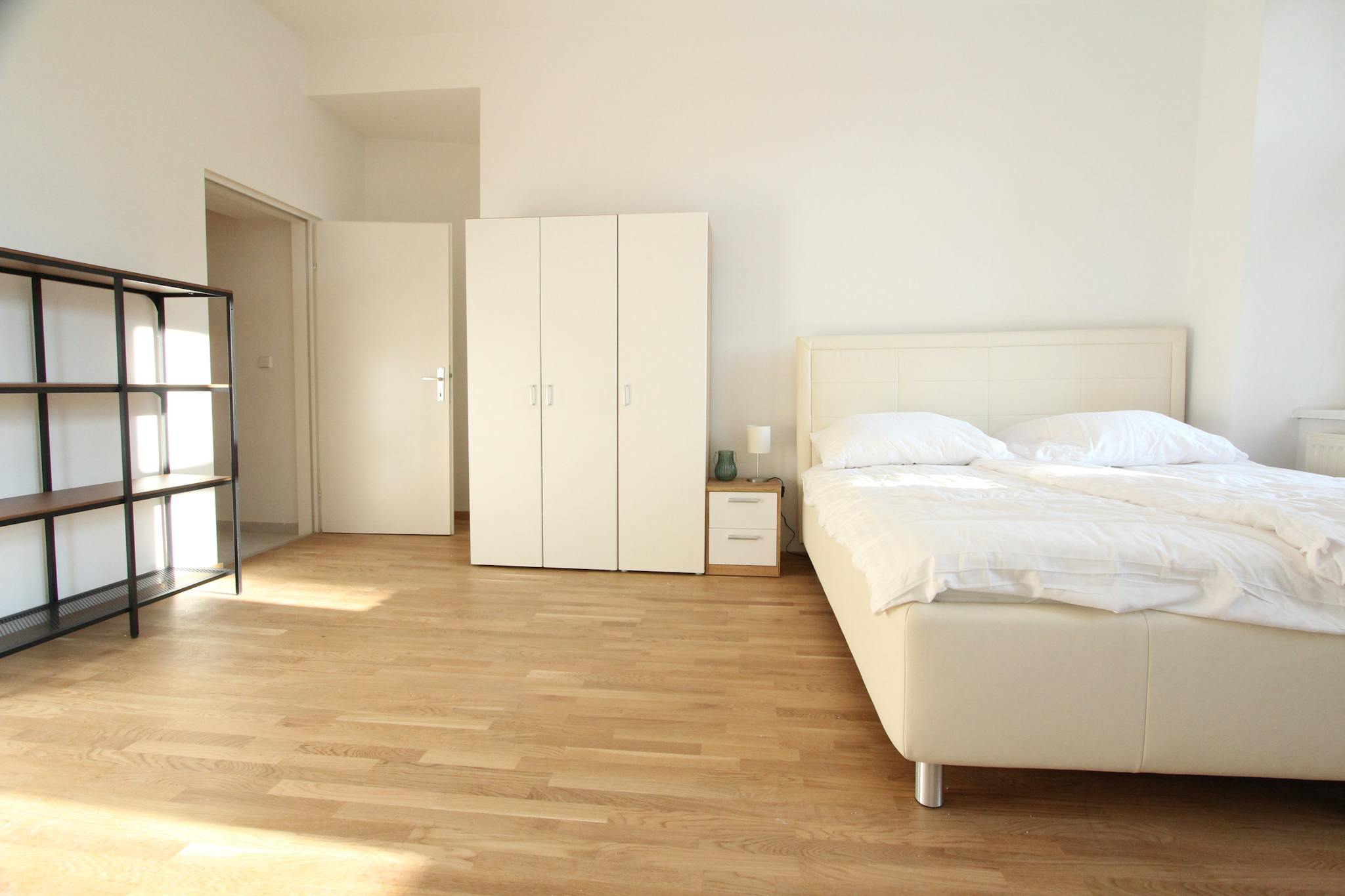 Sechshauser Gürtel, Vienna preview