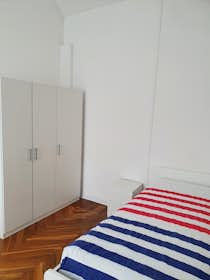 Private room for rent for €520 per month in Turin, Corso Inghilterra